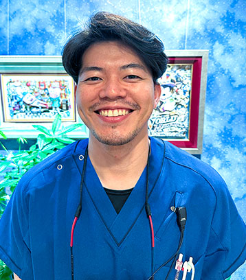 歯科医師　武田　達郎