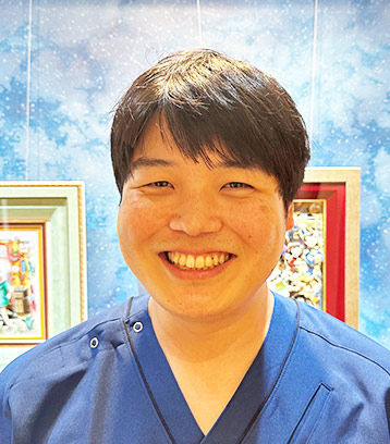歯科医師　小山　恭汰